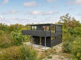 Stunning Home In Grenaa With Sauna, hotel v destinaci Grena