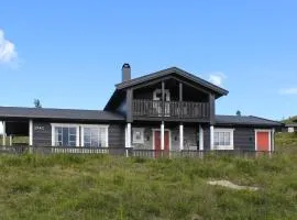 Amazing Home In Sjusjøen With Wifi