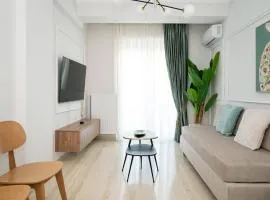 Margo Luxury Living 2 by 8essentially