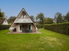 Roerdomp I Vrijstaande Bungalow met Buiten Zitjes