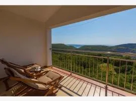 Apartment in Grizane 39410