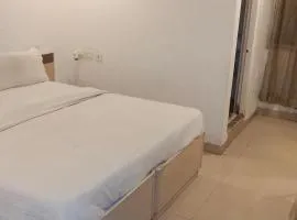 Hotel Cozy Residency