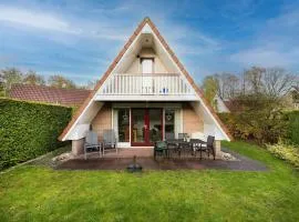 Kuifeend I Chalet met Modern Interieur