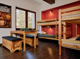 Schronisko PTTK Przysłop pod Baranią G&oacute;rą, hostal en Wisła