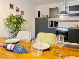 'GoldPath' FeWo - Comfort - Central - Balkon - Tiefgarage