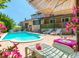 Stunning Home In Pula