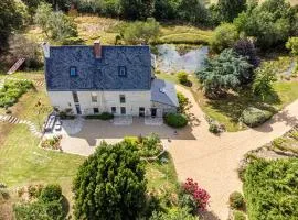 Manoir de Rousse 320 m2 en campagne Piscine Wifi Jardins