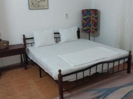 Chez Ousmane Fall ASECNA Bis, hotel in Saint-Louis