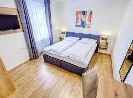 Smarthotel Schmid - Restaurant & Bar inhouse - Nähe Schlossteich