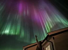 Arctic Cabin - Mellomgaard on southern Kvaløya #sauna & bbq hut on site!