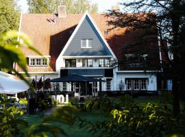 Hotel De Barones, hotel v destinaci Dalfsen