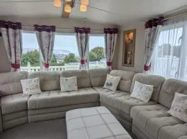 BRIGHT and COMFORTABLE HOLIDAY HOME SWANAGE BAYVIEW HOLIDAY PARK
