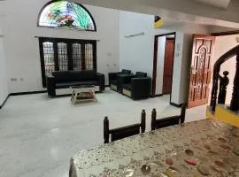 King's Elite Home Stay