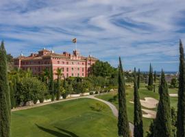 Anantara Villa Padierna Palace Benahavís Marbella Resort - A Leading Hotel of the World, hotel v destinaci Estepona