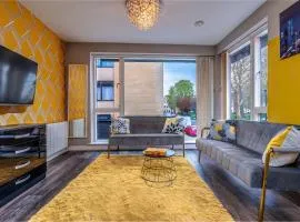 Modern apartment by Portland Sq w/ courtyard views