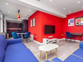Palm Tree House Apartments
