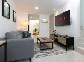 TU CASITA EN SALENTO - WIFI 300mbps, ubicación perfecta, cocina equipada y Netflix incluído