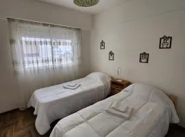 Departamento de dos dormitorios by depptö