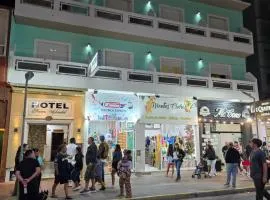 Hotel Nuevo Splendid en la Peatonal