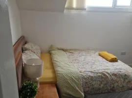 En-Suite Double Room in Haughton Green Denton M34