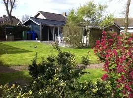 Aaf is alleen te boeken van zaterdag tot zaterdag De tuin is afsluitbaar voor uw hond
