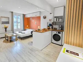 studio lumineux et moderne