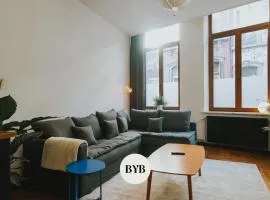 2 bedroom apartment near the city center