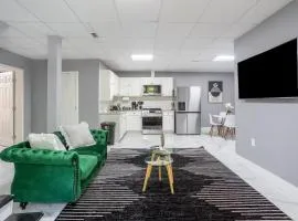 Cozy 2 Bedroom 15 mins from Dwntown ATL