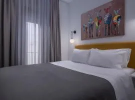 Galleries Elegant Suites