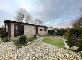 Chalet in Tzummarum near Frisian Countryside