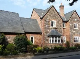 Keepers Lodge