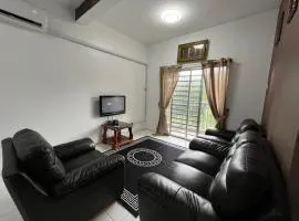 EL Homestay