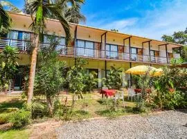 YogiTree Beach Resort & Cafe - 100m from Morjim Beach