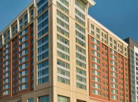 Residence Inn Arlington Capital View, hotel cerca de Aeropuerto nacional Ronald Reagan Washington - DCA, Arlington