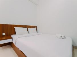 Great Location and Comfy 2BR Transpark Cibubur Apartment By Travelio, hotel a Depok