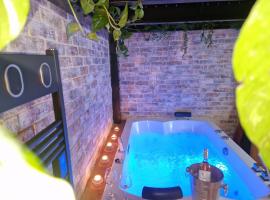 Au spa de LLea Suite rétro, hotel v Avignonu