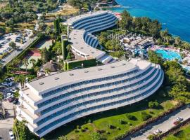 The Grand Blue Sky International - All Inclusive, khách sạn ở Kuşadası