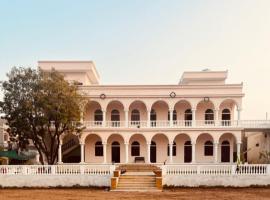Shivrati Vilas, Himmat bagh, farm stay in Udaipur