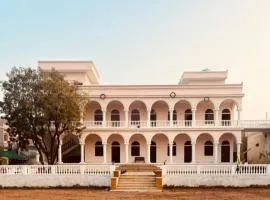 Shivrati Vilas, Himmat bagh