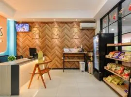 Sans Hotel Max Living Cengkareng