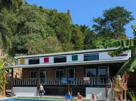 Hangover Chill & Hill Hostel