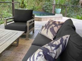Wagait Beach Sanctuary, villa in Wagait Beach