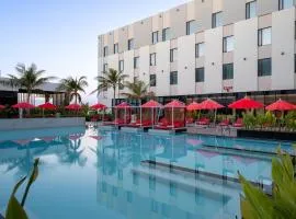Maani Muscat Hotel & Suites