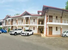 Lake House Rest - Kataragama
