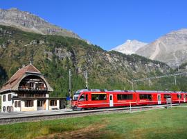 Albergo Ristorante Stazione Cavaglia, hotelli kohteessa Poschiavo