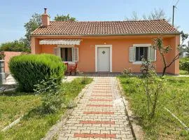 1 Bedroom Cozy Home In Knin