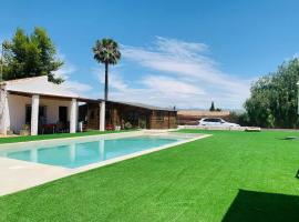 Villa Fátima Montepinar – hotel w mieście Orihuela