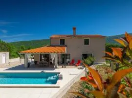 Villa Des4U