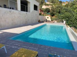 Appartement neuf dans maison, hotel v destinaci Taradeau