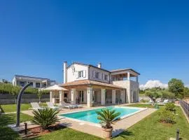 Villa Karla Tar